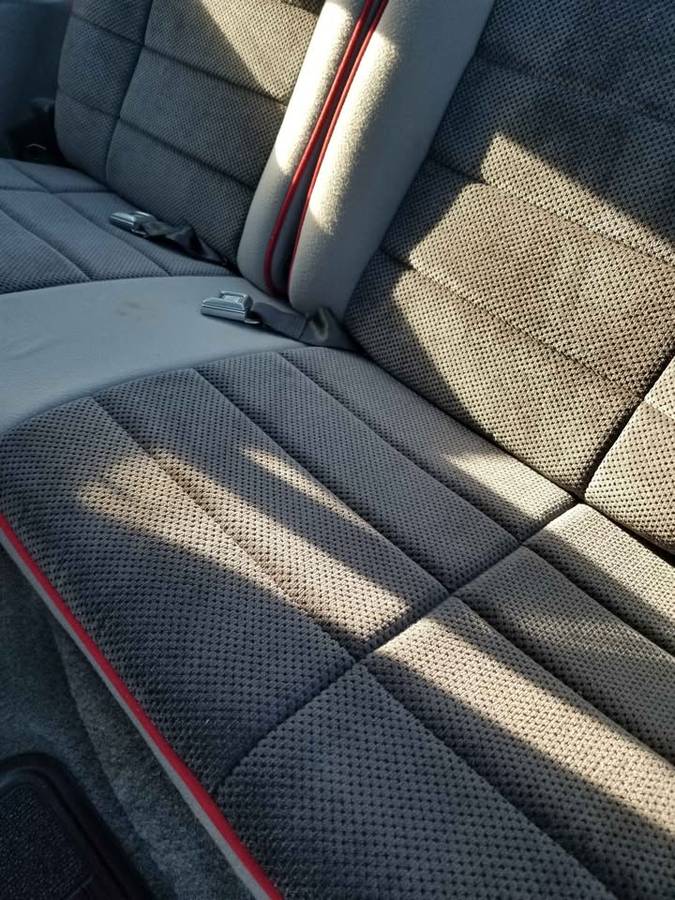 Ford-mustang-gt-1985-black-8