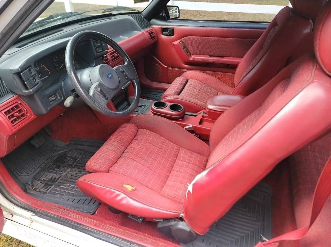 Ford-mustang-gt-1987-10