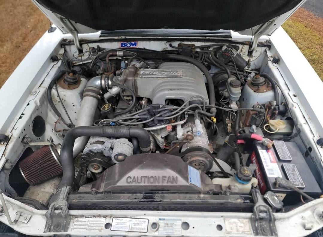 Ford-mustang-gt-1987-16