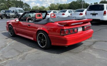 Ford-mustang-gt-1988-10