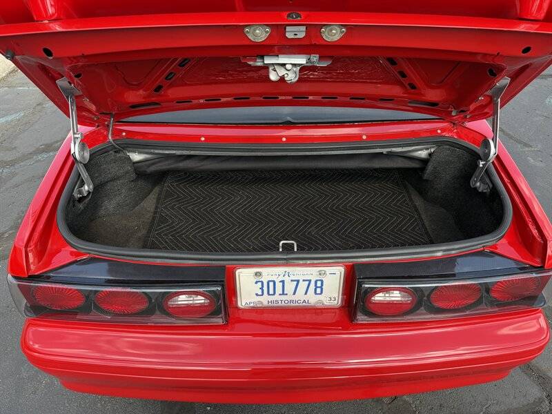 Ford-mustang-gt-1988-2