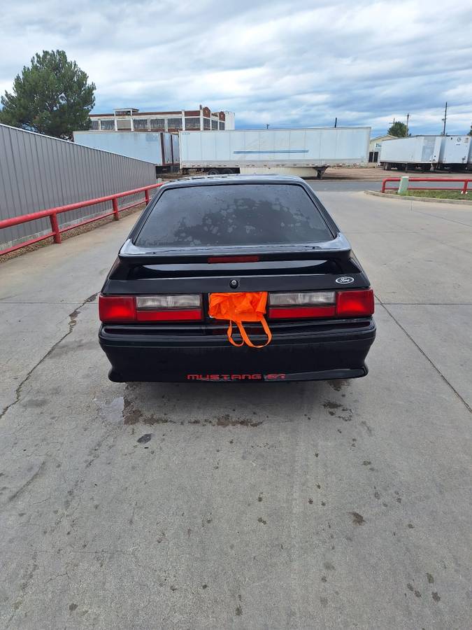 Ford-mustang-gt-1990-black-3