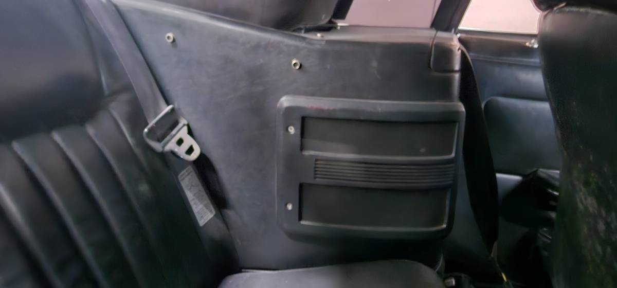 Ford-mustang-gt-1992-custom-13