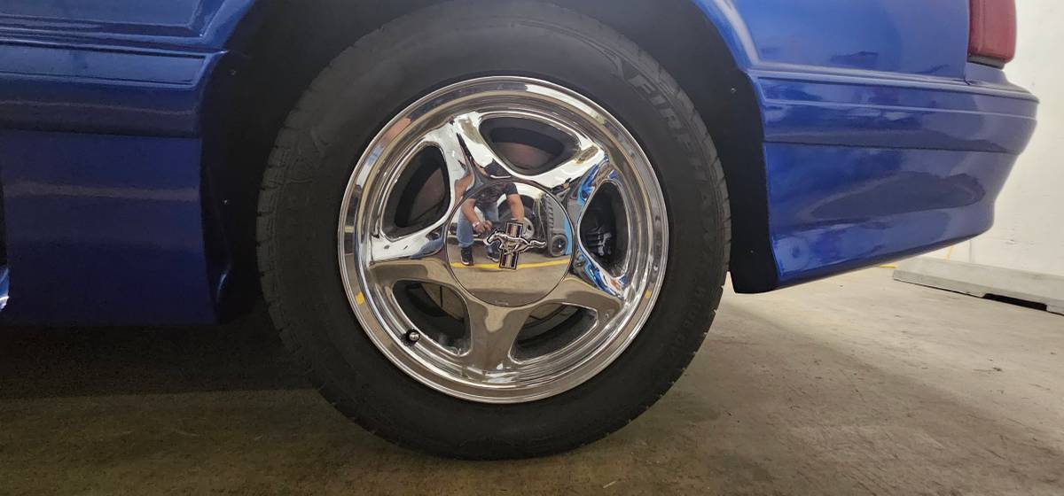 Ford-mustang-gt-1992-custom-9