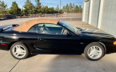 Ford mustang gt 1994