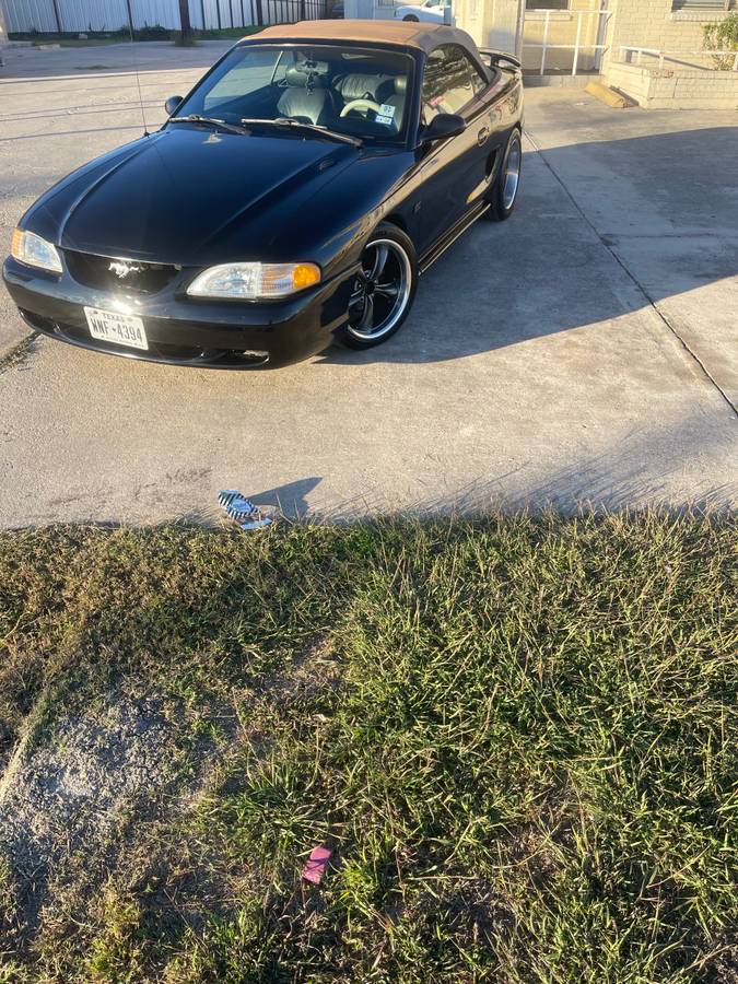 Ford-mustang-gt-1995-black-1