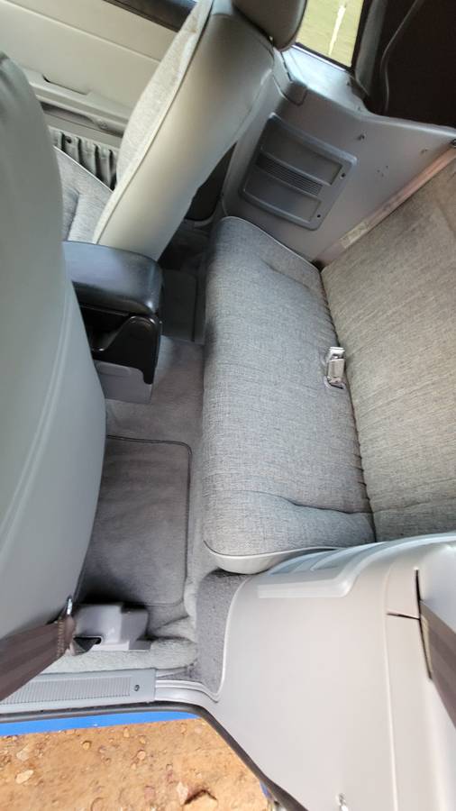 Ford-mustang-gt-convertible-1993-blue-13