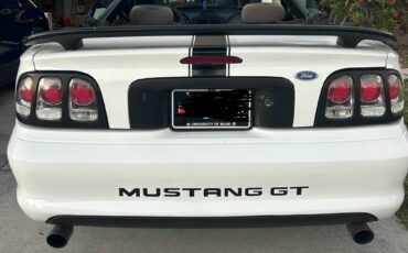 Ford-mustang-gt-convertible-1995-white-8