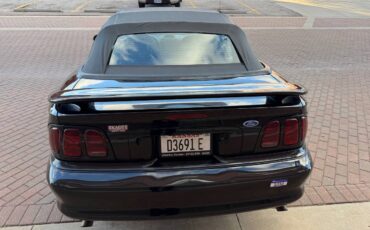 Ford-mustang-gt-convertible-1996-black-17