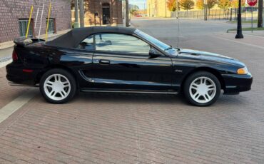 Ford-mustang-gt-convertible-1996-black-19