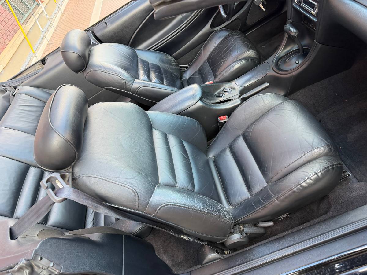 Ford-mustang-gt-convertible-1996-black-9