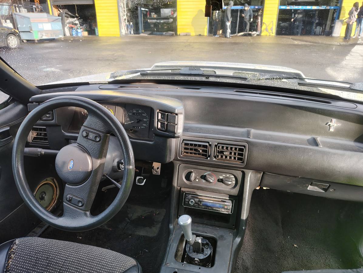 Ford-mustang-lx-1988-8
