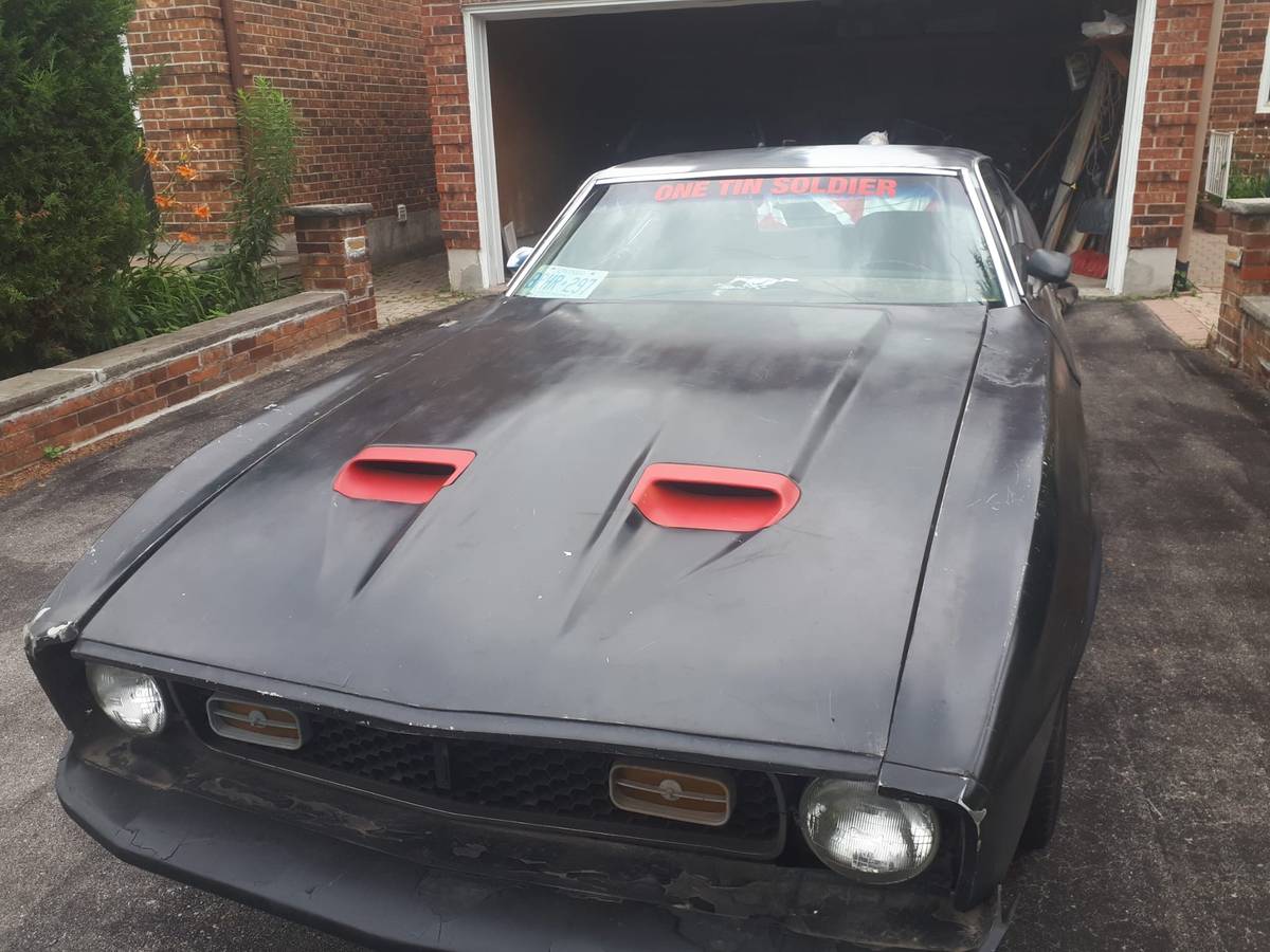 Ford-mustang-mach-1-1971-black-1