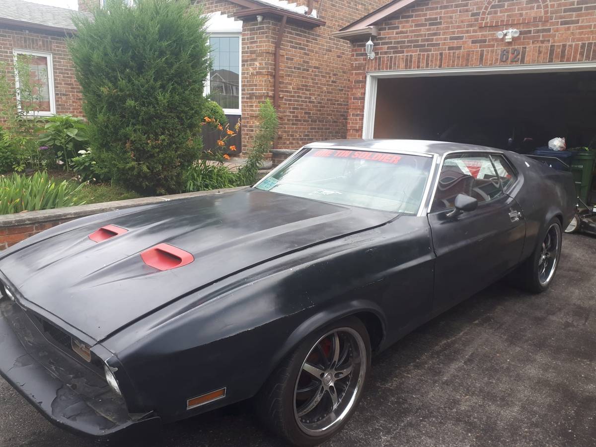 Ford-mustang-mach-1-1971-black-2