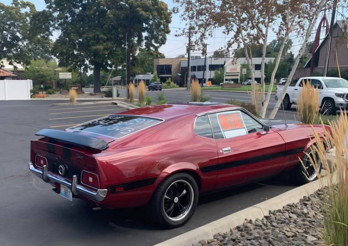 Ford-mustang-mach-1-1972-red-2