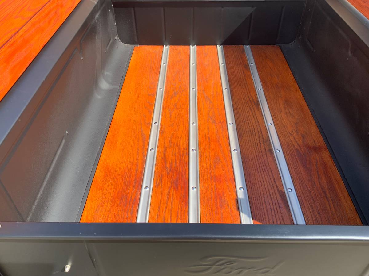 Ford-pickup-roadster-1929-black-11