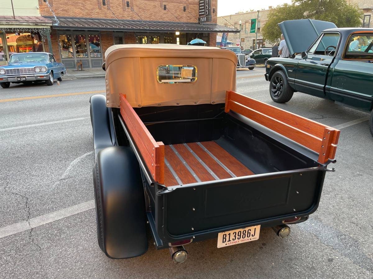 Ford-pickup-roadster-1929-black-7