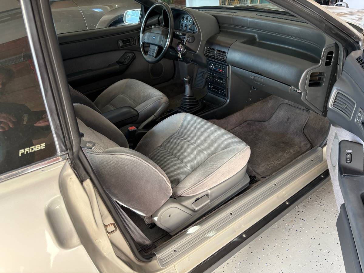 Ford-probe-1989-silver-10