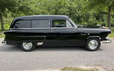 Ford-ranch-wagon-1953-black-1