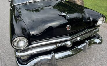 Ford-ranch-wagon-1953-black-11