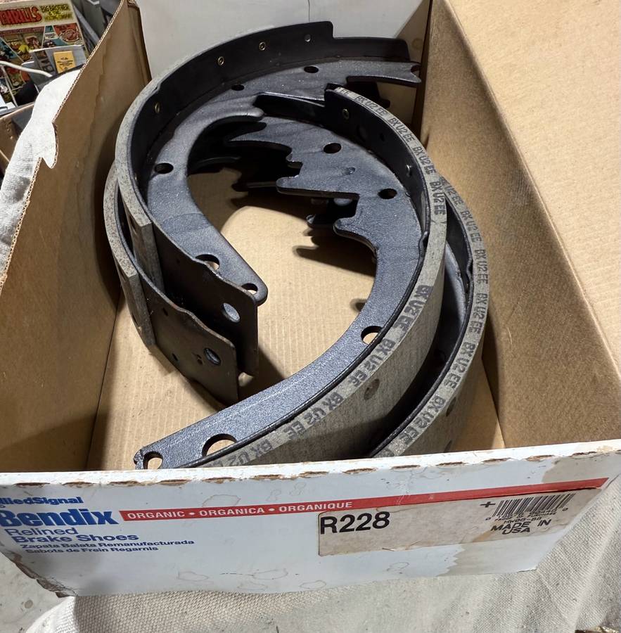 Ford-ranchero-1959-silver-1