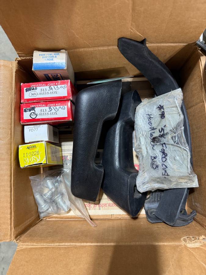 Ford-ranchero-1959-silver-14