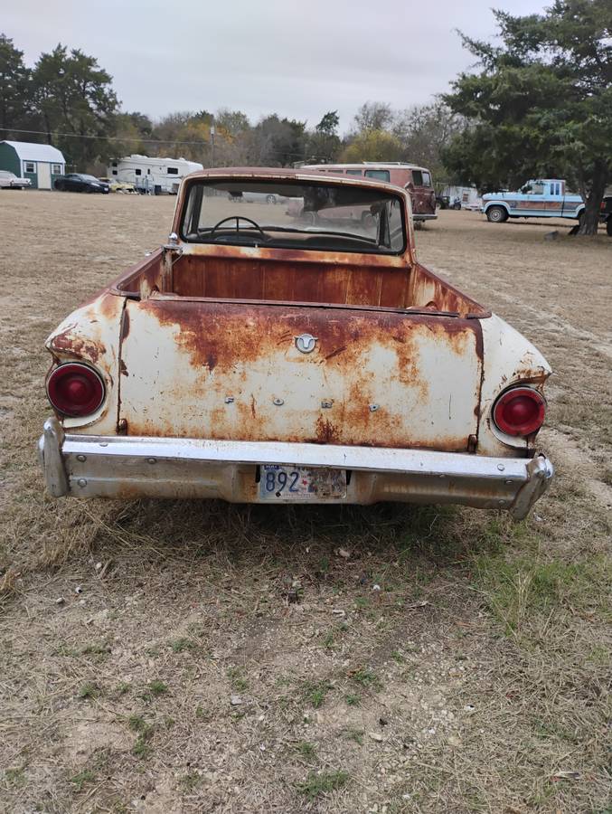 Ford-ranchero-1960-white-12