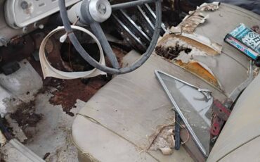 Ford-ranchero-1960-white-3