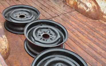 Ford-ranchero-1960-white-4