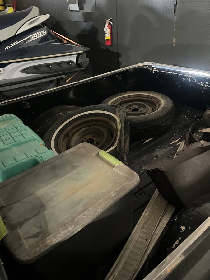 Ford-ranchero-1965-black-8