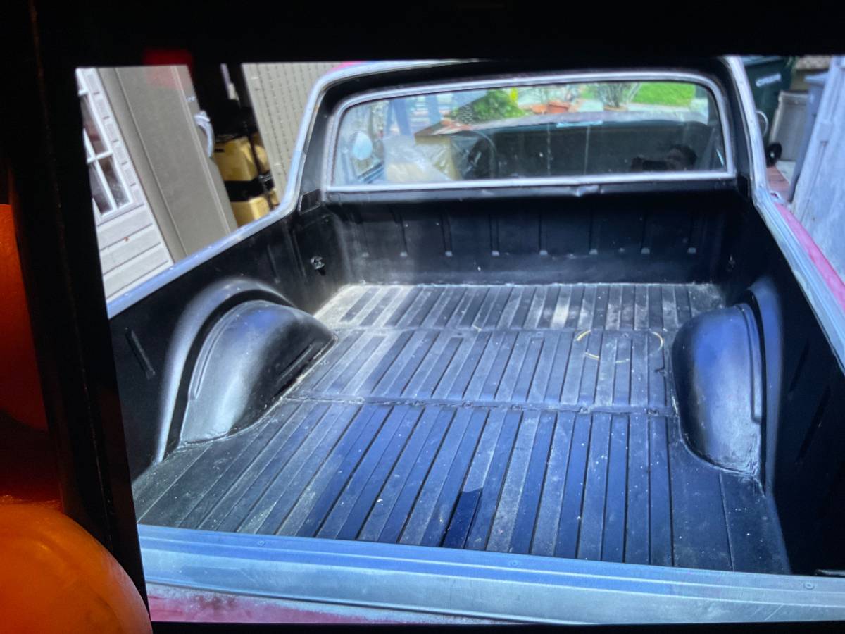 Ford-ranchero-1966-2