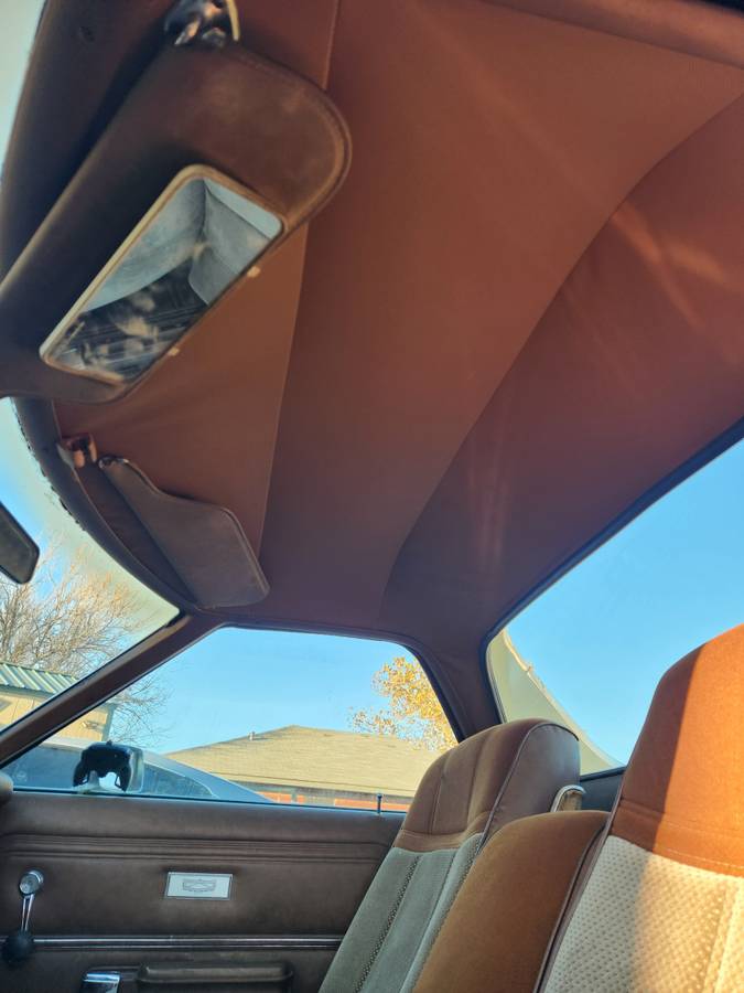 Ford-ranchero-500-1977-yellow-1