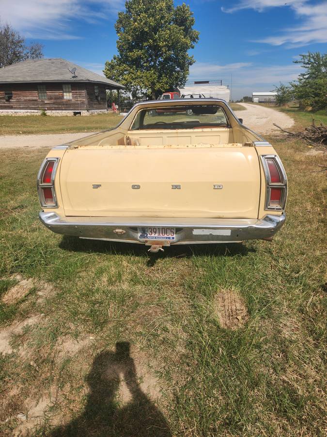 Ford-ranchero-500-1977-yellow-3