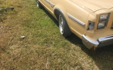 Ford-ranchero-500-1977-yellow-4