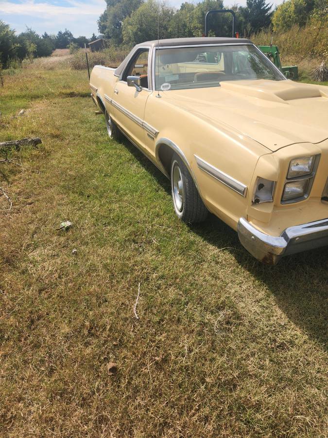 Ford-ranchero-500-1977-yellow-4