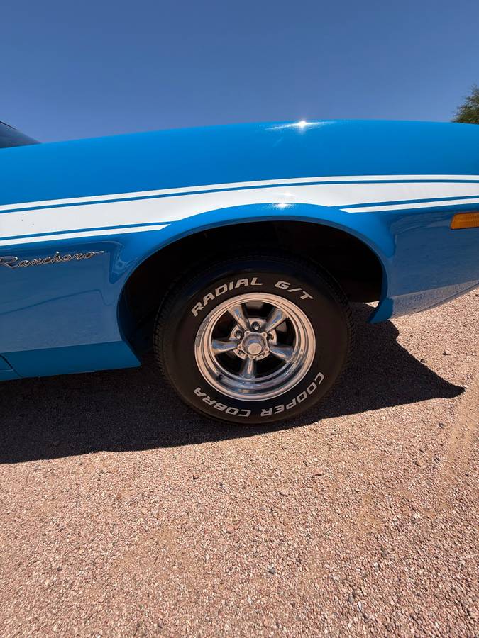 Ford-ranchero-gt-1972-blue-23