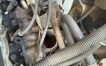 Ford-ranger-1984-white-4