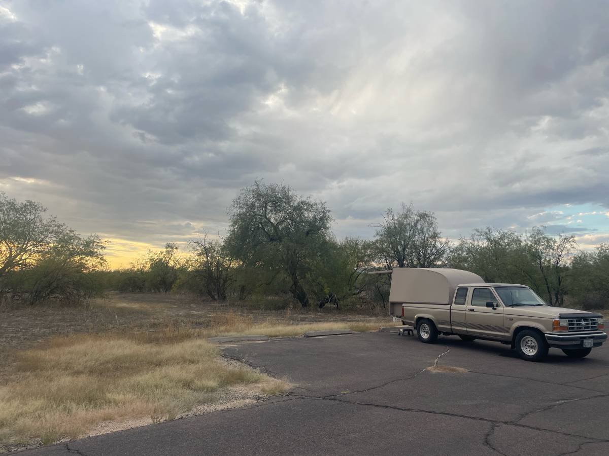 Ford-ranger-1990-brown-1