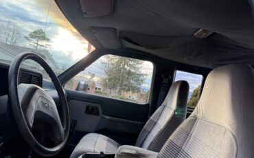 Ford-ranger-1992-white-2