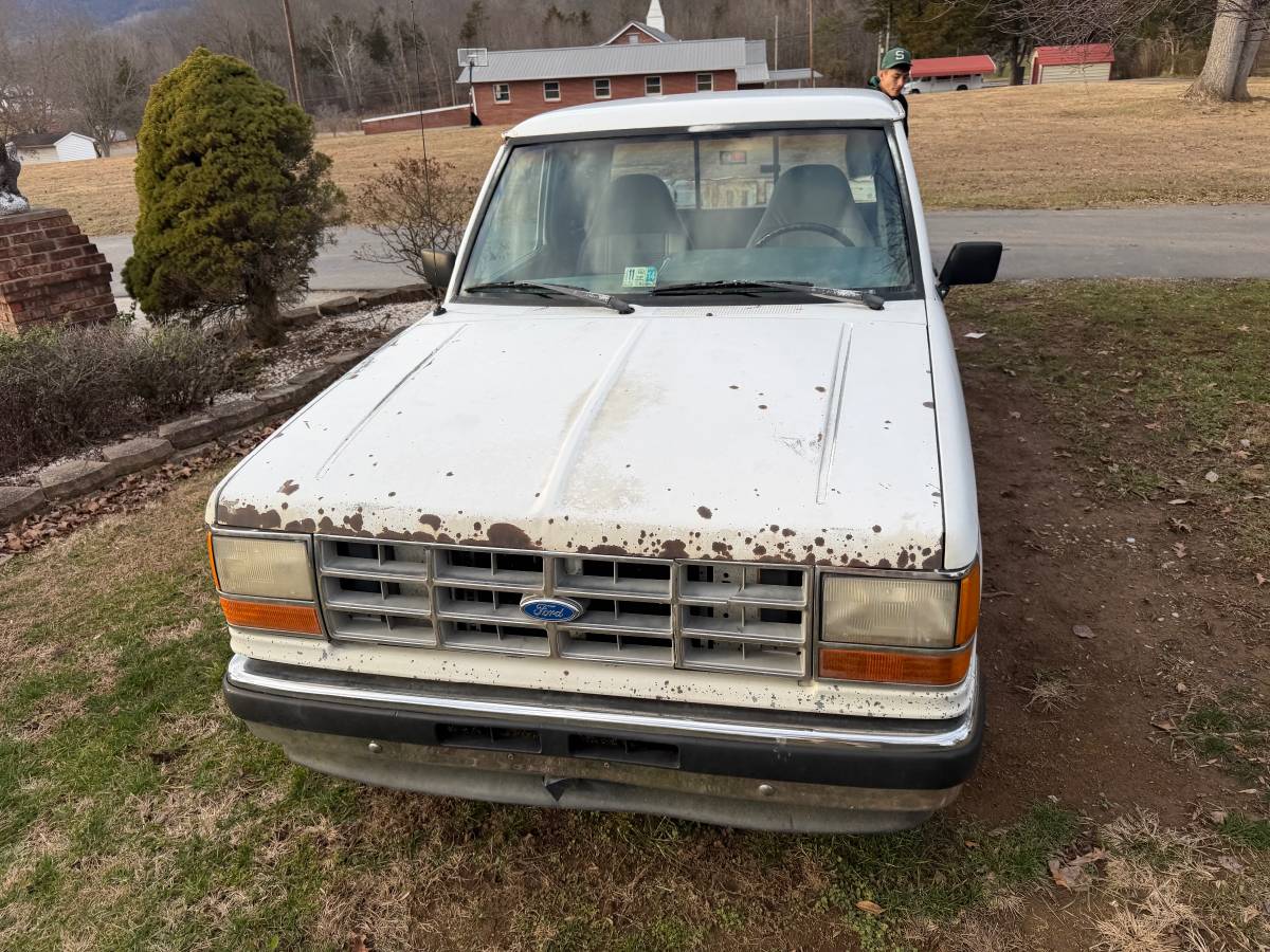 Ford-ranger-1992-white-3