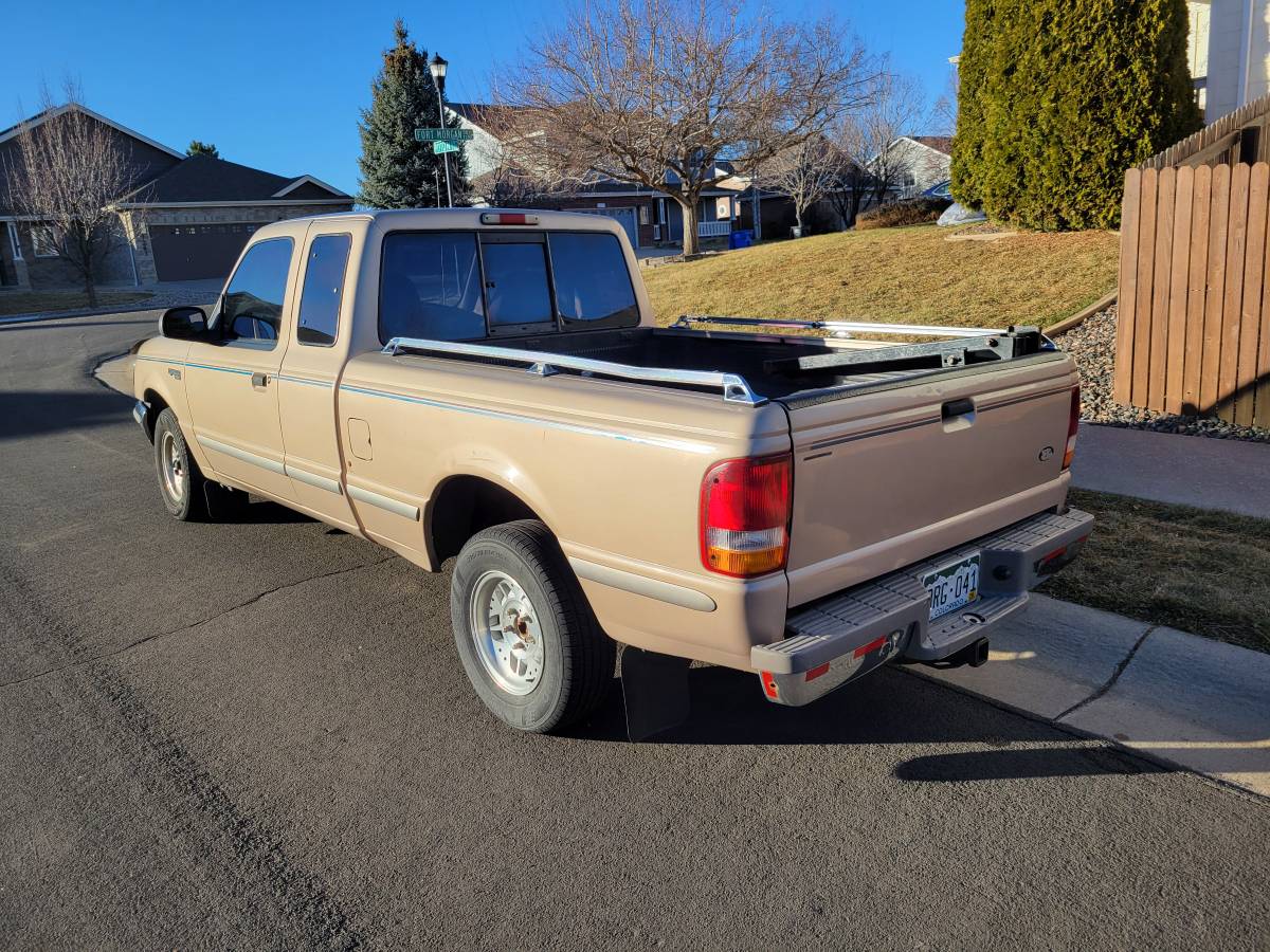 Ford-ranger-1994-custom-10