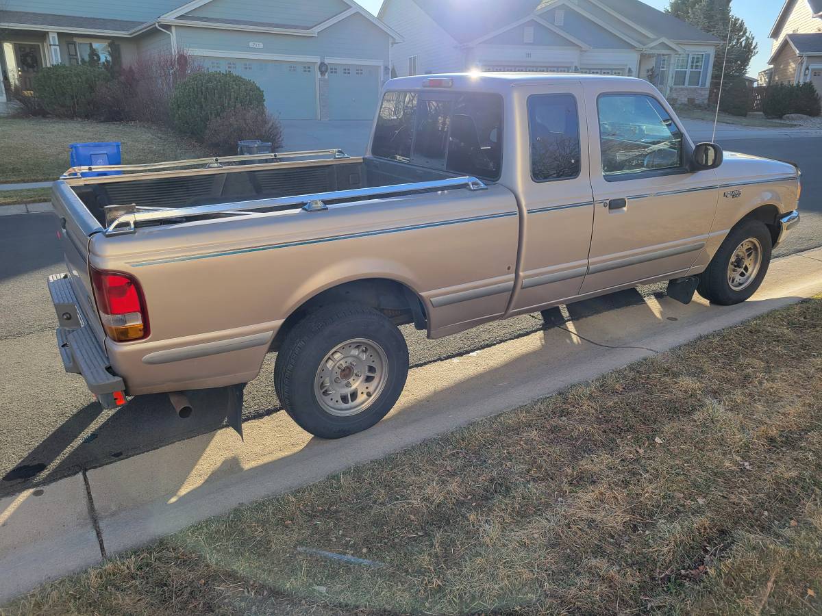 Ford-ranger-1994-custom-5
