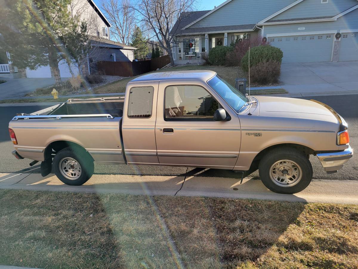 Ford-ranger-1994-custom-9