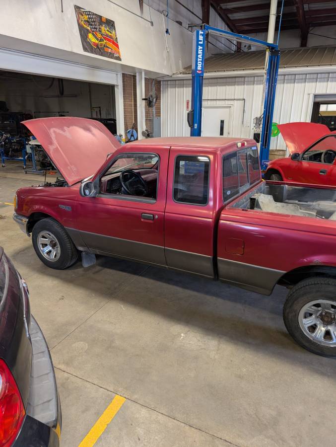 Ford-ranger-1994-red-1