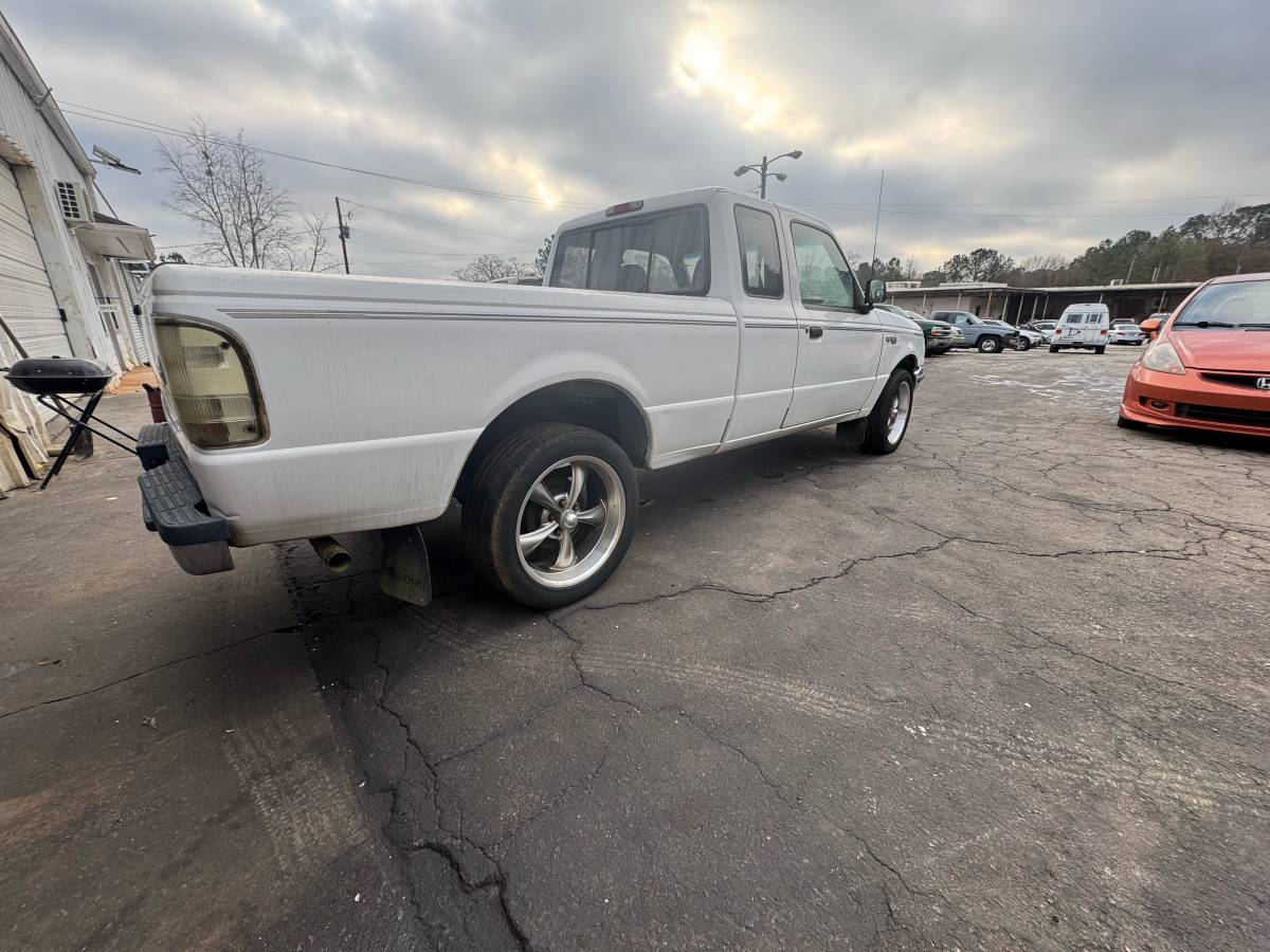 Ford-ranger-1994-white-1
