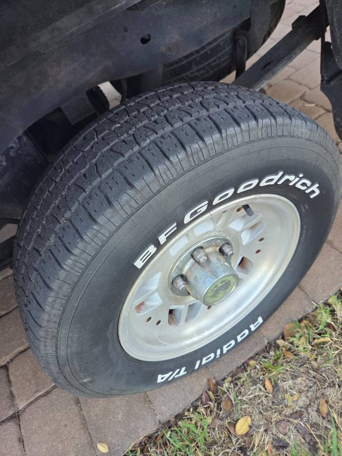 Ford-ranger-1994-white-3