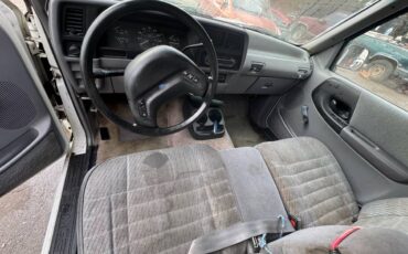 Ford-ranger-1994-white-3