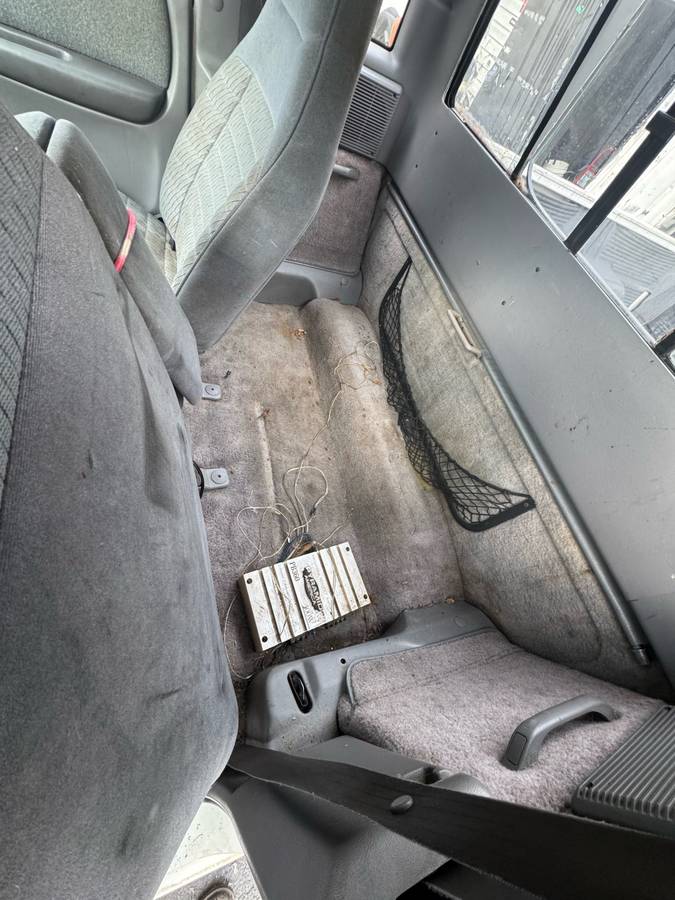 Ford-ranger-1994-white-4