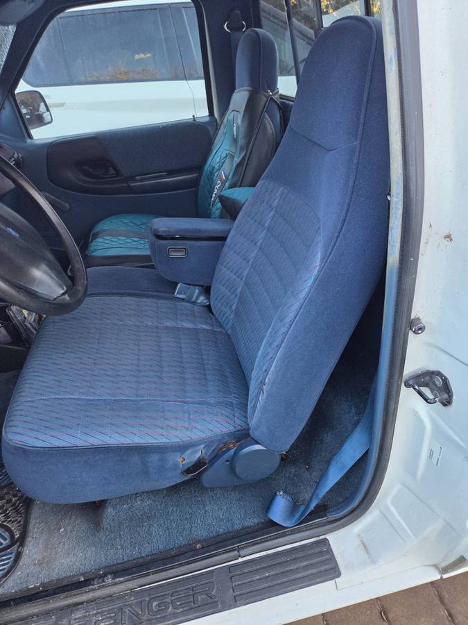 Ford-ranger-1994-white-5