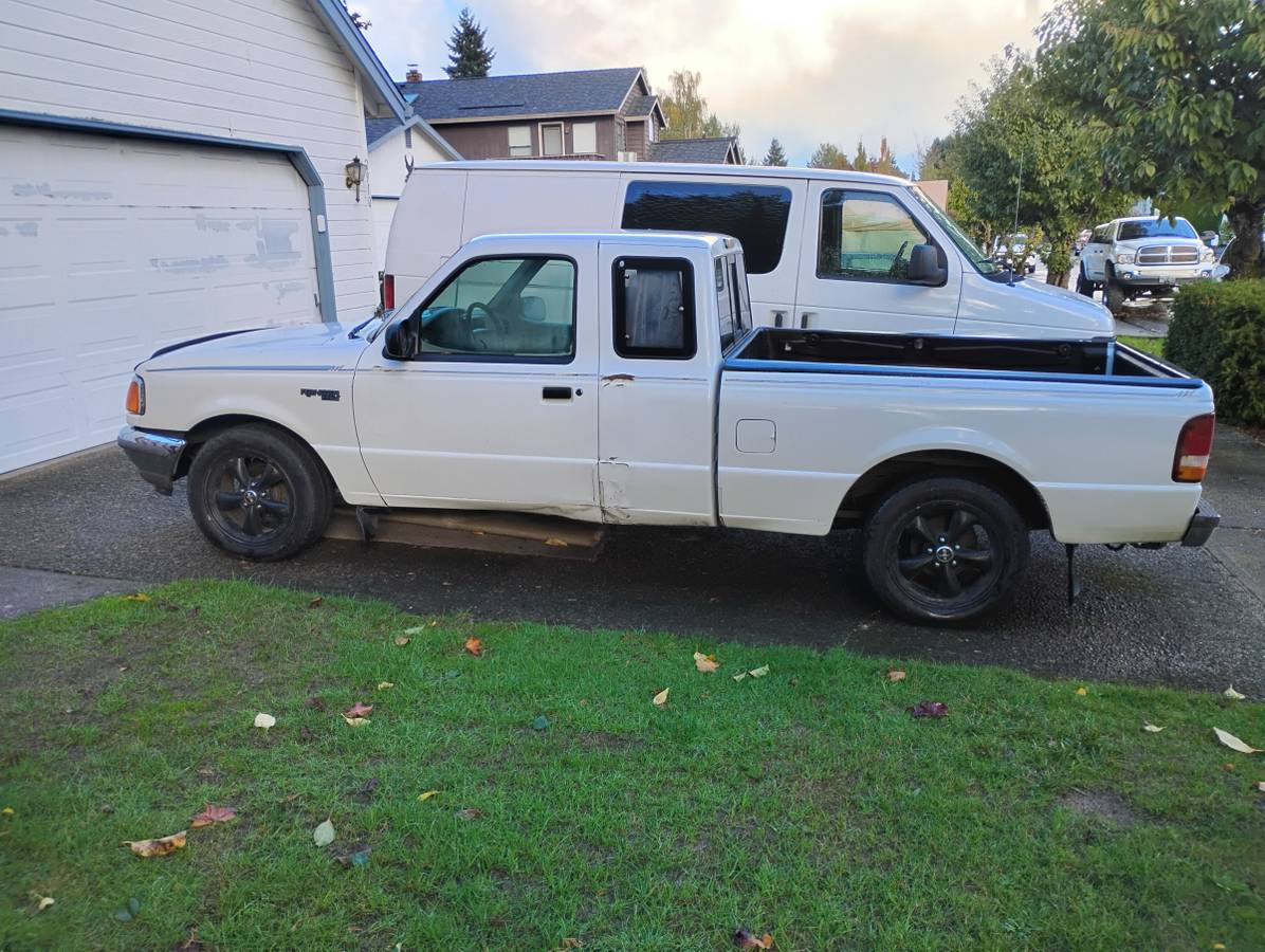 Ford-ranger-1995-white-1